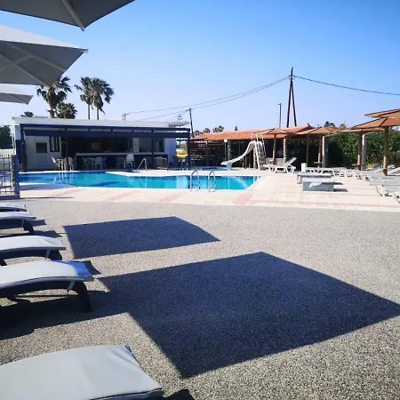 Golden Sun 아파트호텔 Tigaki