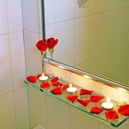 Golden Sun Apart Otel 2*
