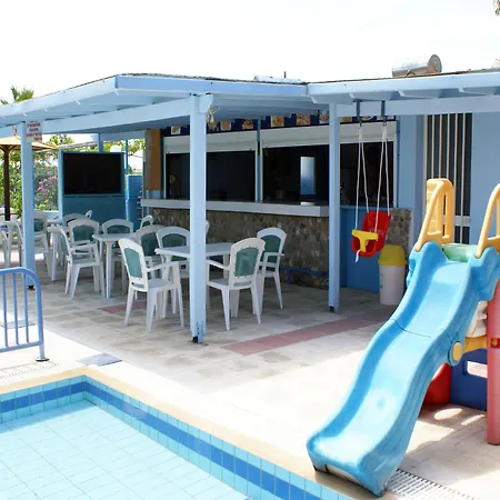 Apart-hotel Golden Sun 2*