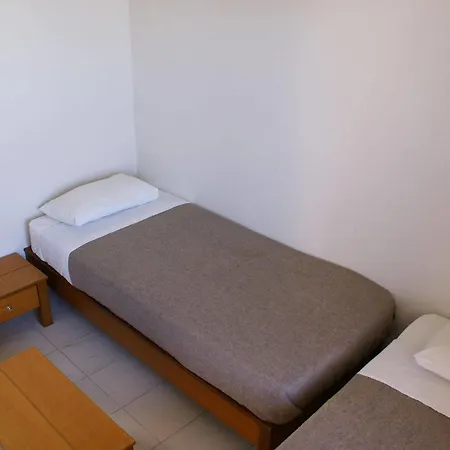 Golden Sun Apart Otel Tigaki