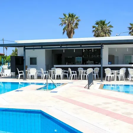Golden Sun Apart Otel Tigaki