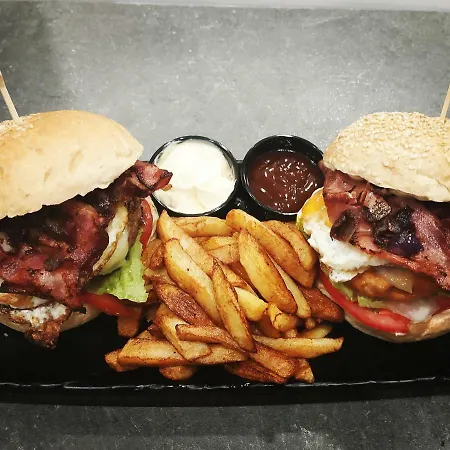 Golden Sun מלון דירות Tigaki