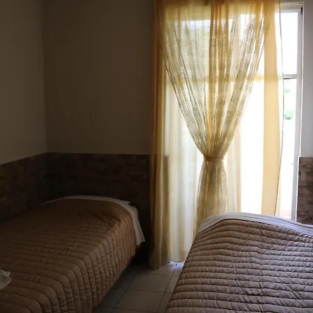 Lejlighedshotel Golden Sun