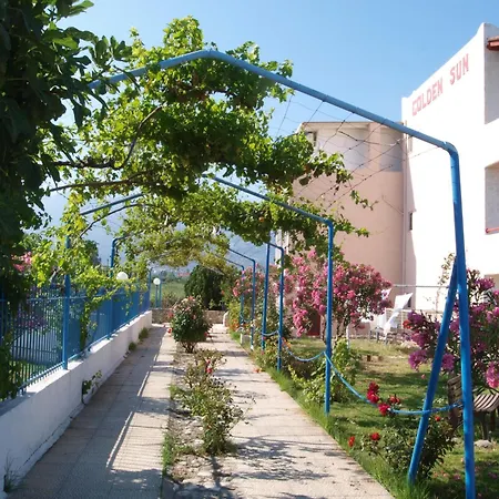 金色阳光酒店 Tigaki