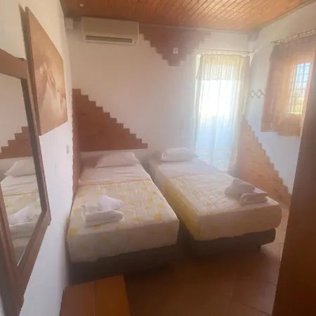 Golden Sun Lejlighedshotel