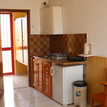 Golden Sun Lejlighedshotel Tigaki