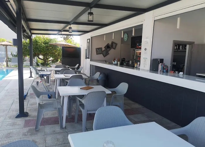 金色阳光酒店 公寓式酒店 2*