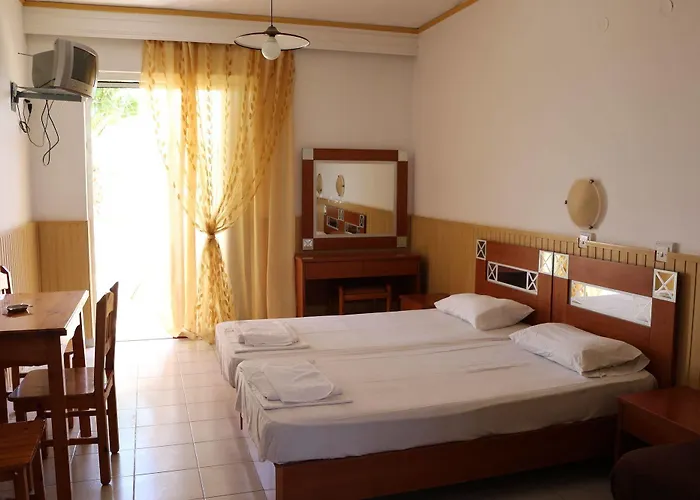 金色阳光酒店 2*